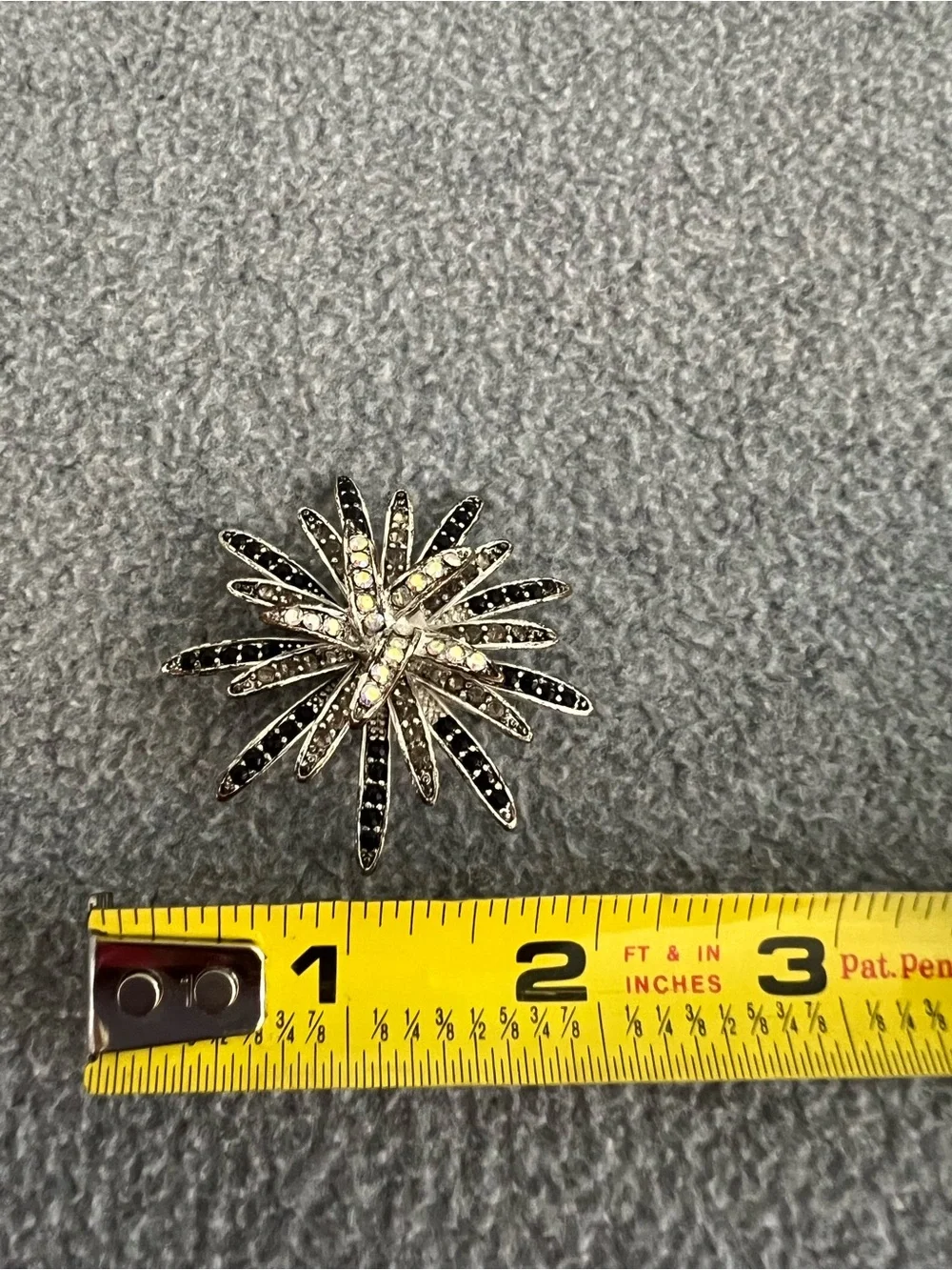 Vintage Rhinestone Starburst Brooch Black & Silver Tone Statement Pin